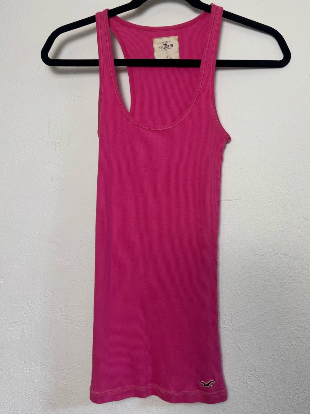 HOLLISTER Bright Pink Basic Y2K Longline Tank Top